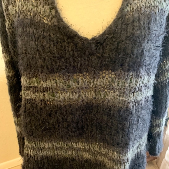 **Fun, Fuzzy Sweater by Free People ~ Size S/P** - Picture 2 of 5